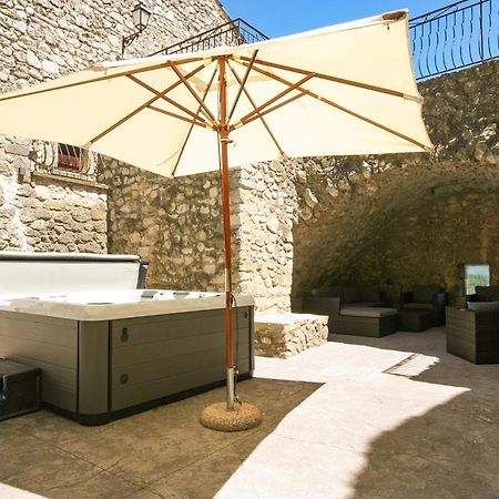 La Closerie D'Escalin Gite 12 Personnes Et Jacuzzi ลาการ์ดอัดเดมาร์ ภายนอก รูปภาพ